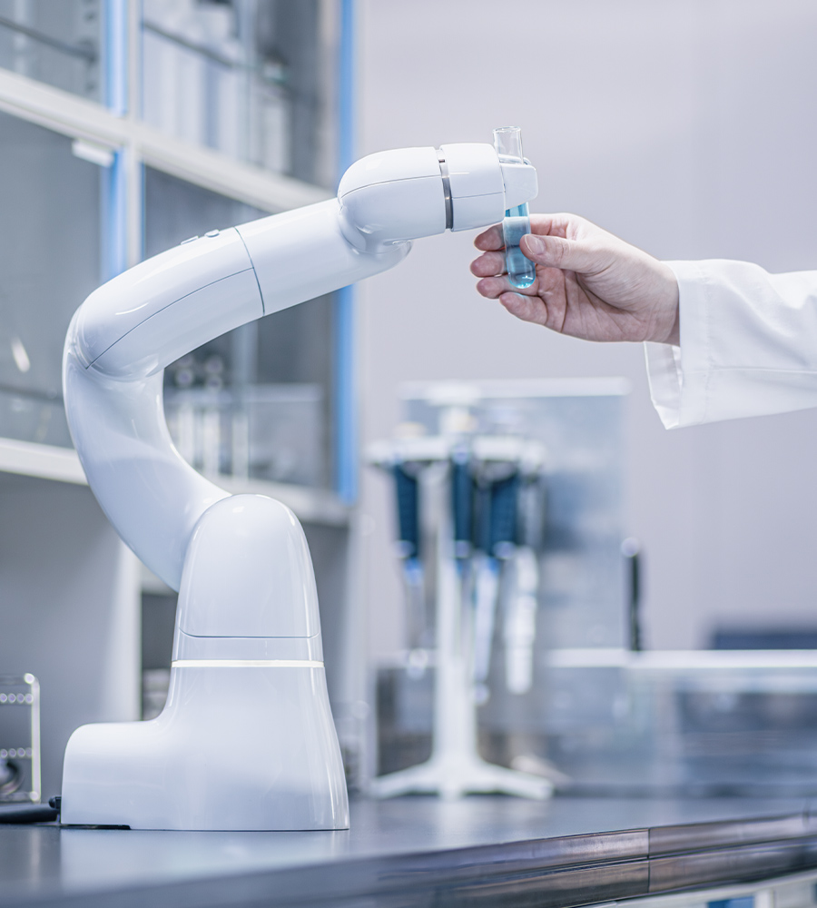 01 安全認証を取得した人にやさしいロボット