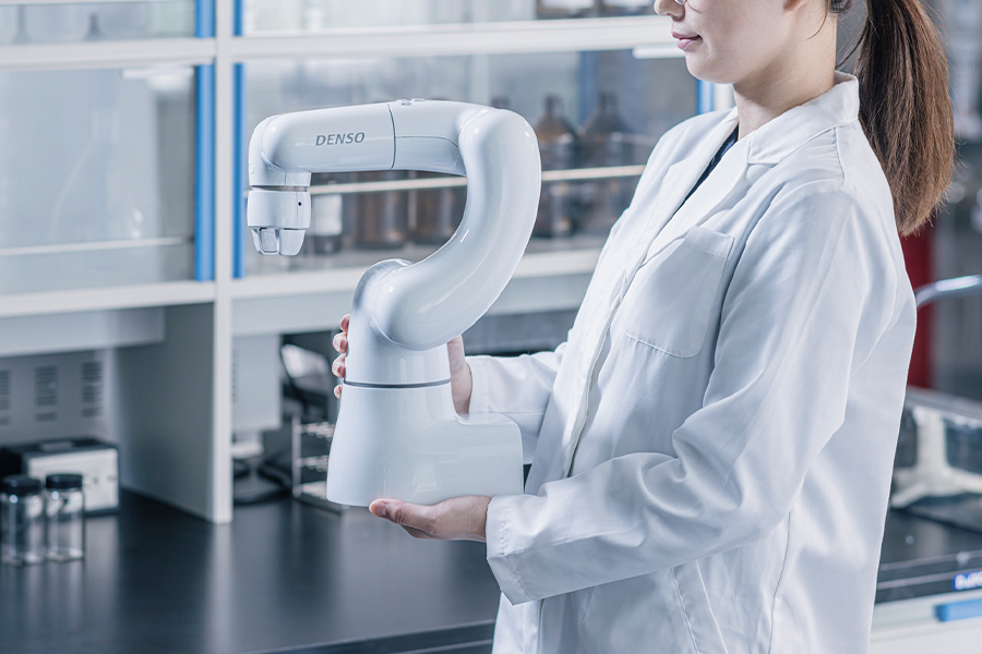 Surprisingly compact&emsp;Minimal hassle and space