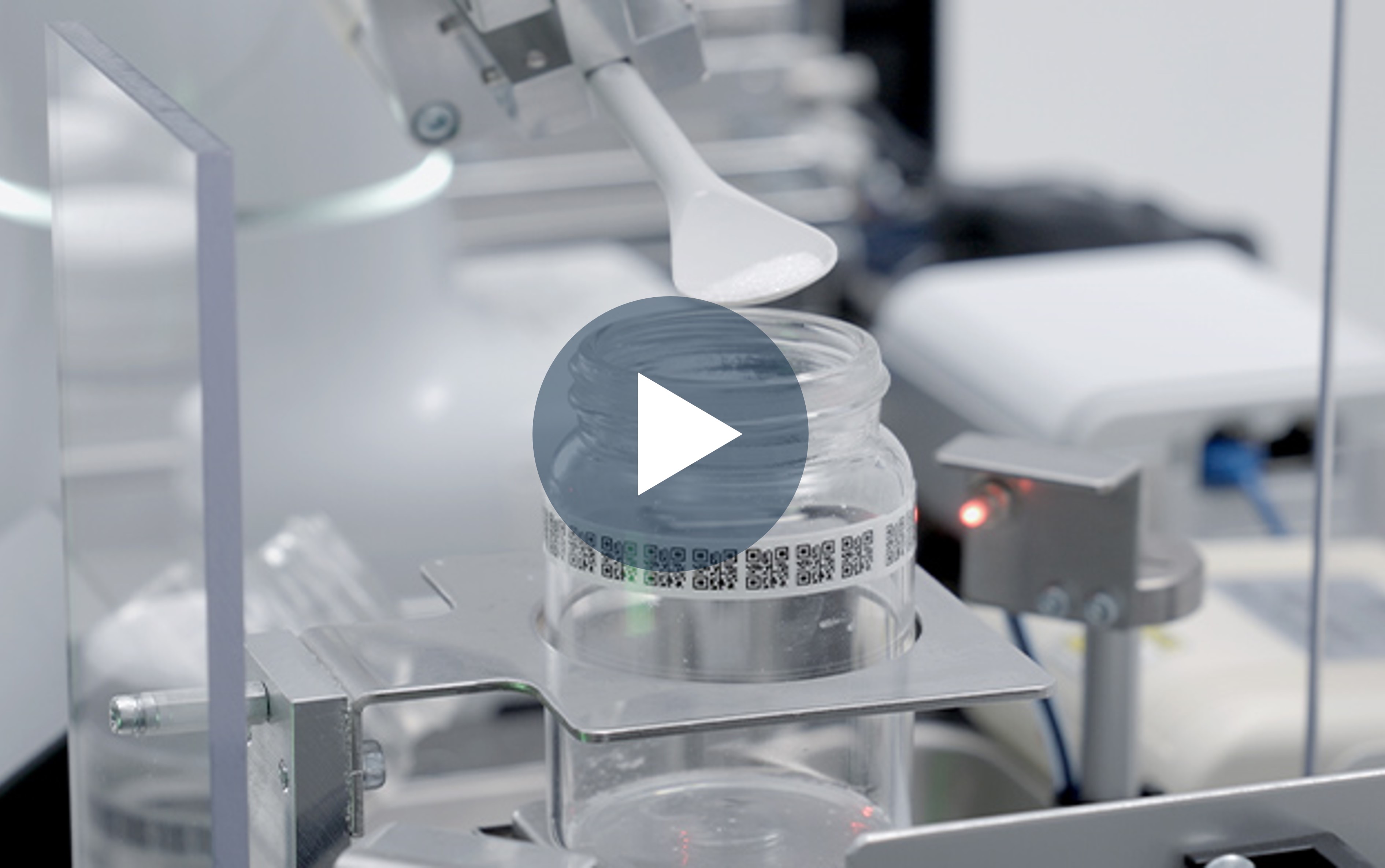 粉体秤量の動画